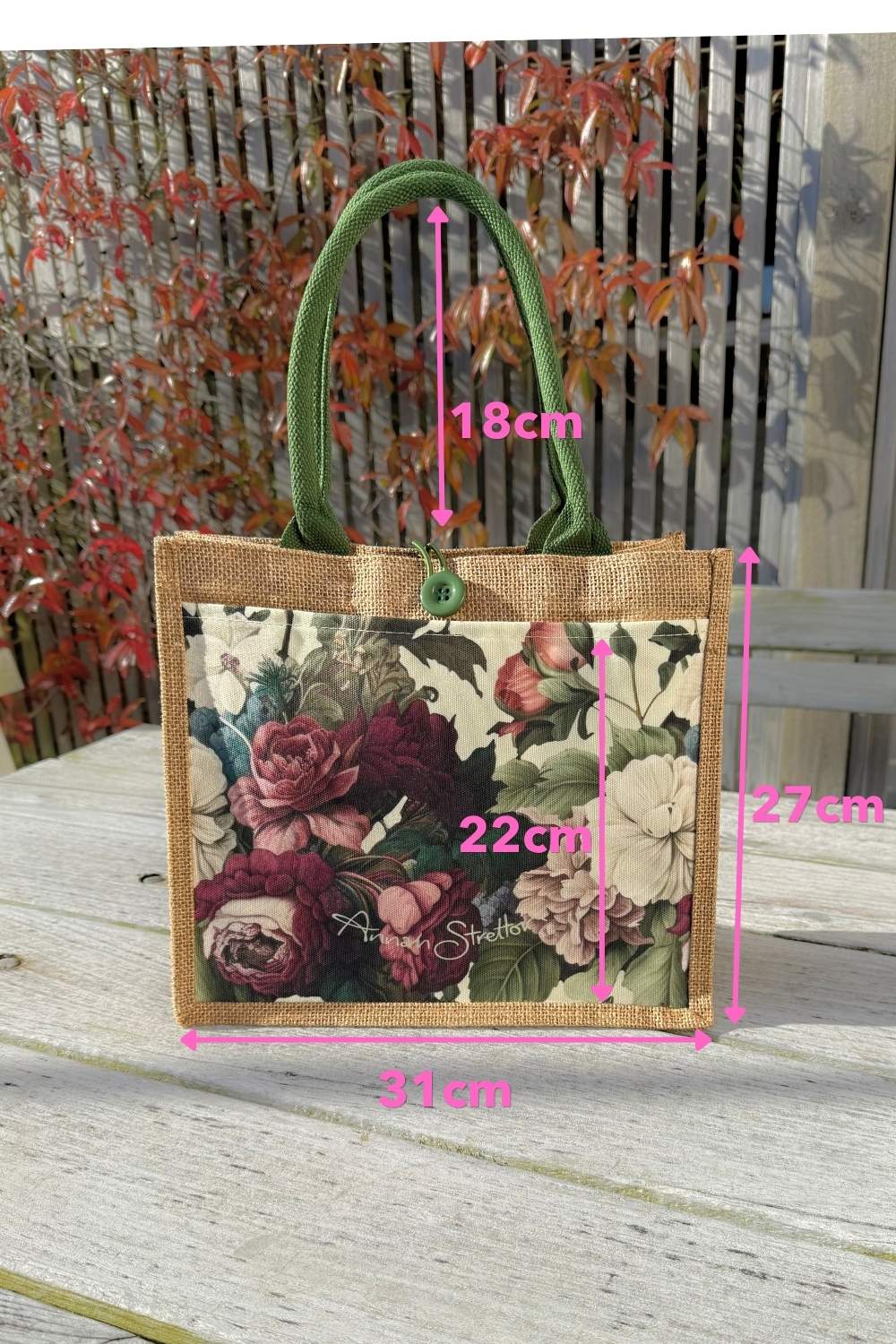 Side view of the J'adore Roses mini jute bag showing its size