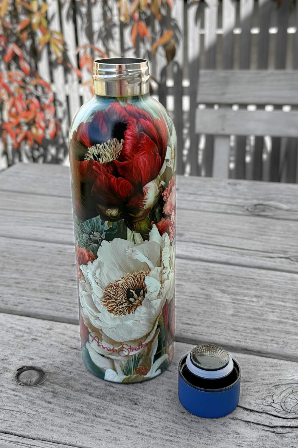 Annah Stretton 530ml floral stainless steel water bottle